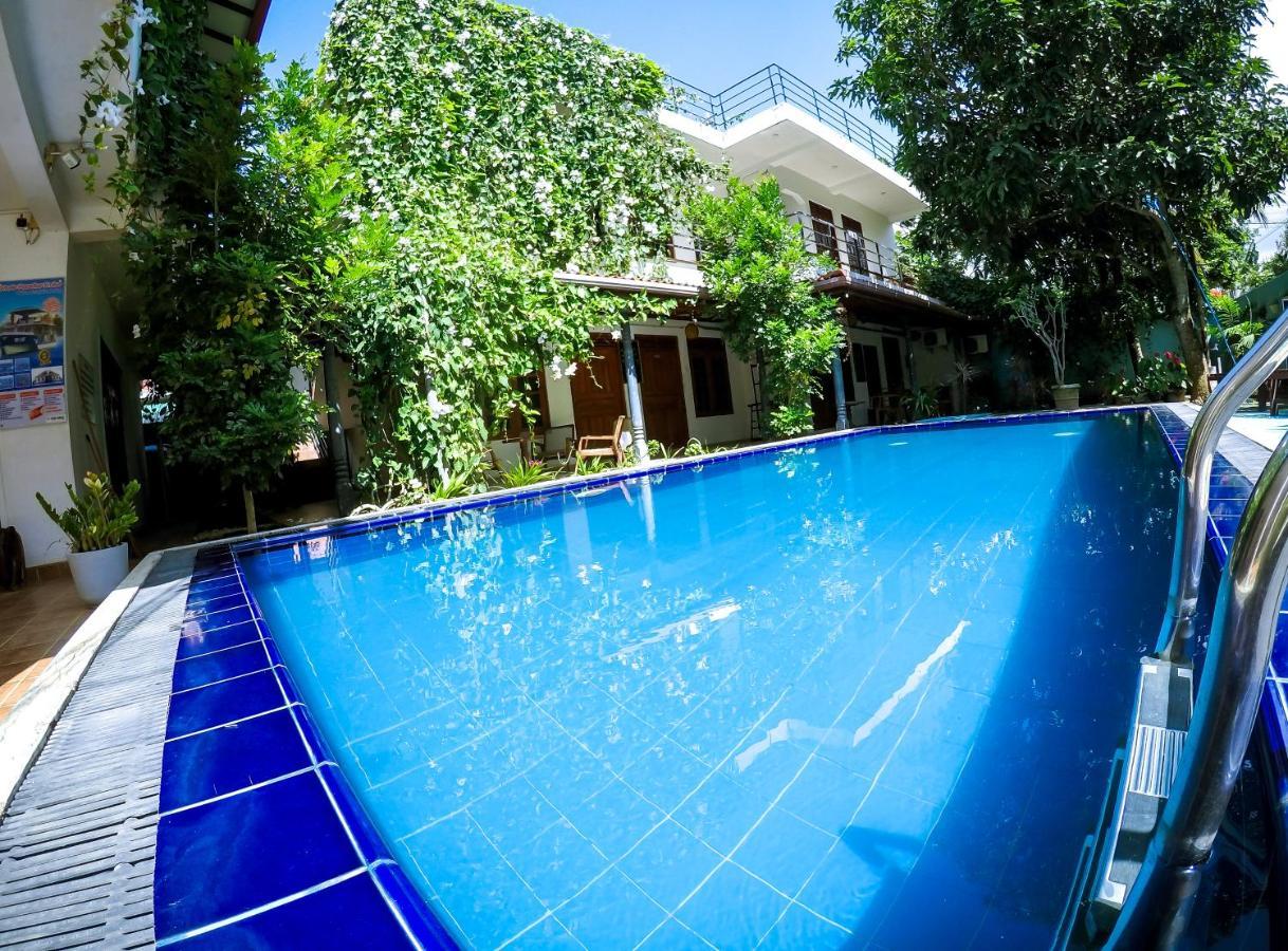 Mirissa Blue Whale Holiday Hotel Exterior foto